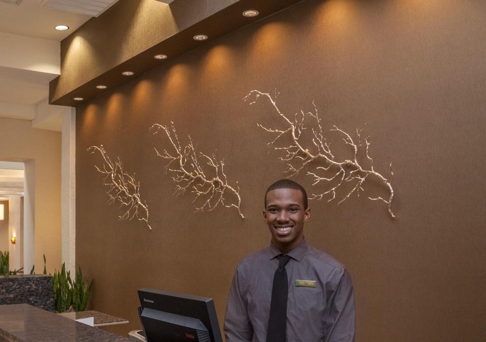 Embassy Suites Baton Rouge Eksteriør bilde