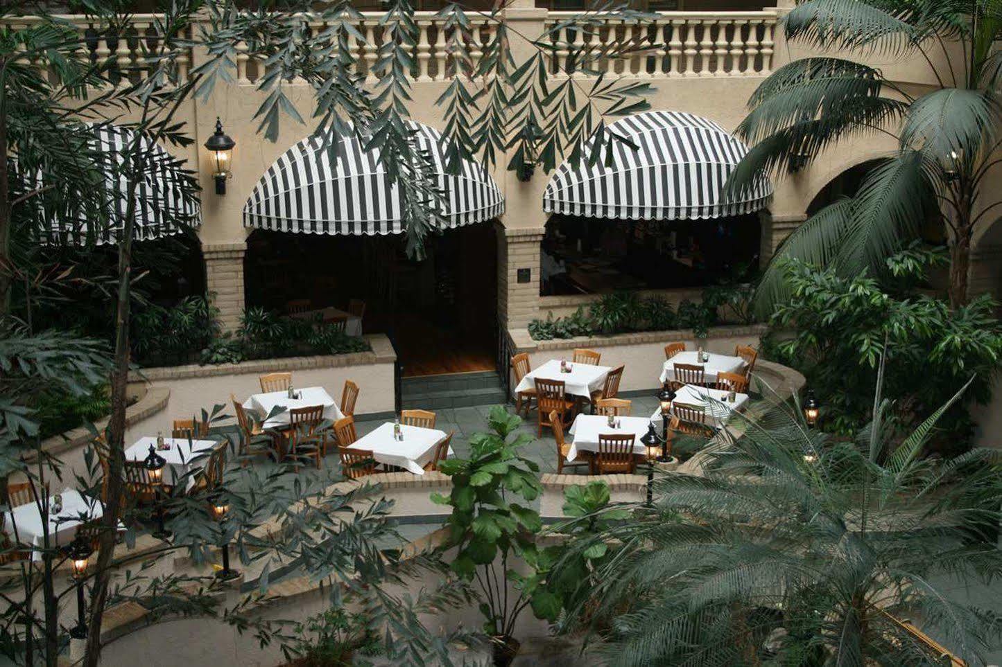 Embassy Suites Baton Rouge Eksteriør bilde