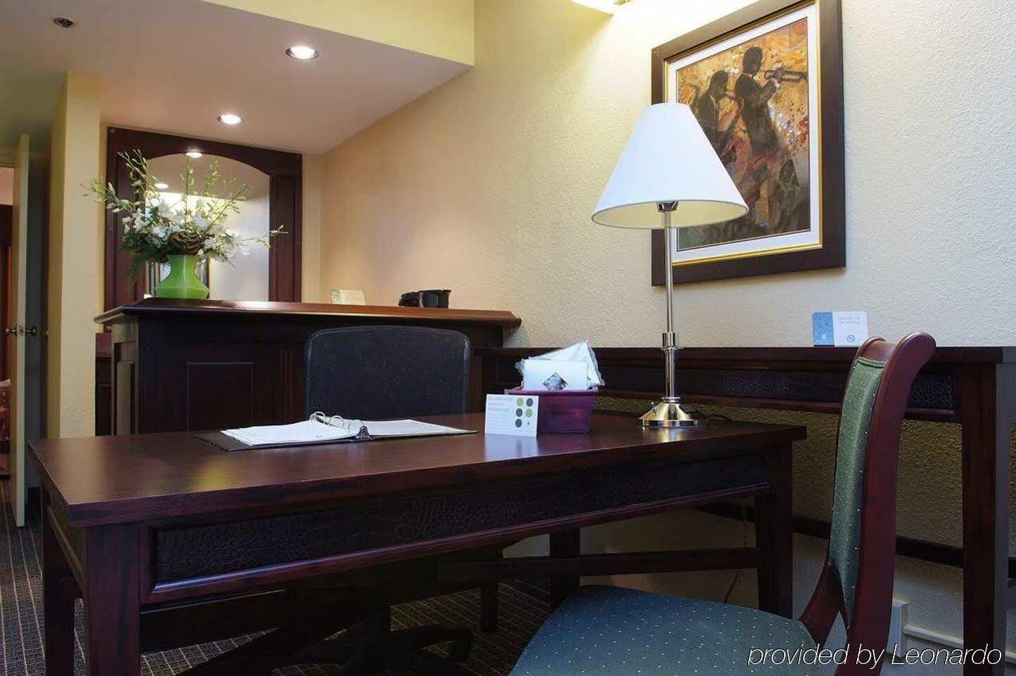 Embassy Suites Baton Rouge Eksteriør bilde